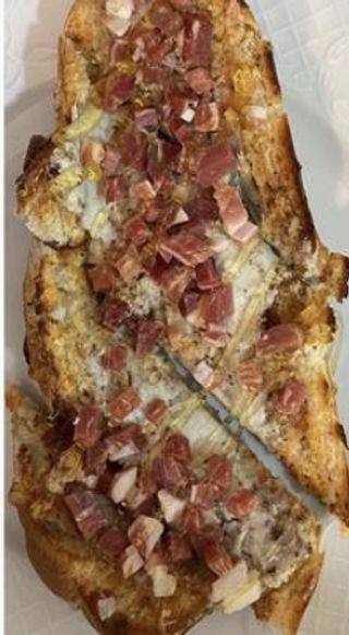 Tostada De Queso Azul (1 Ud.)