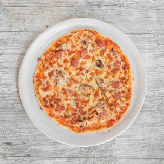 Pizza frankfurt (26 cm.)