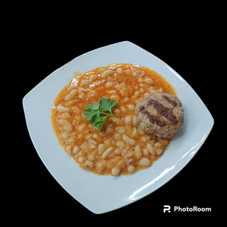 Боб с кюфте (450г)