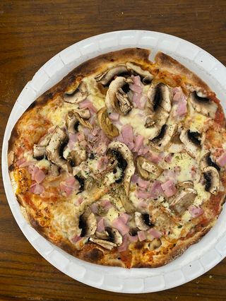 Pizza Reina (26 Cm.)