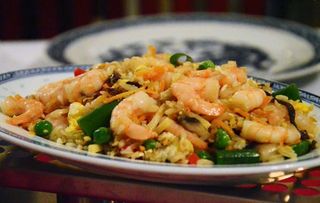 Ryż smażony z krewetkami