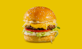 ფრანგული ბურგერი ოთხი ყველით