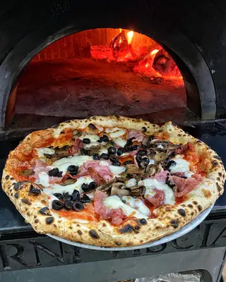 Pizza Capricciosa (33 Cm.)