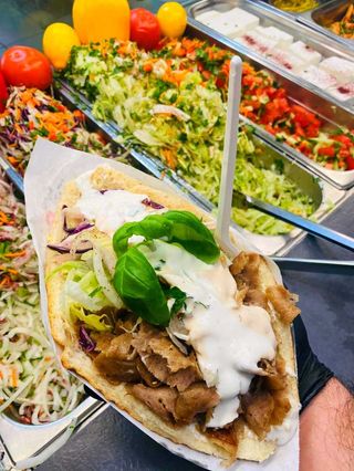 Döner Kebap  z serem