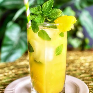 PINEAPPLE MOJITO