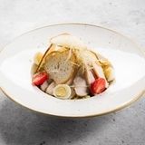 Салат цезарь с курицей LM