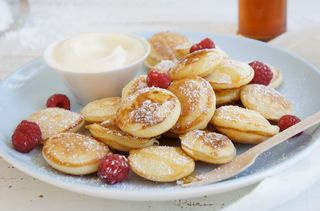 pancake profiterole