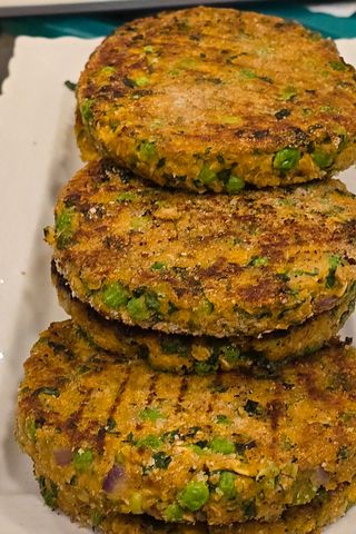 Pljeskavica vegan + prilog