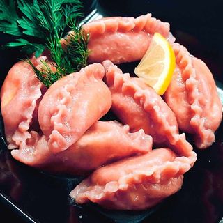 Pierogi z łososiem (7 sztuk)