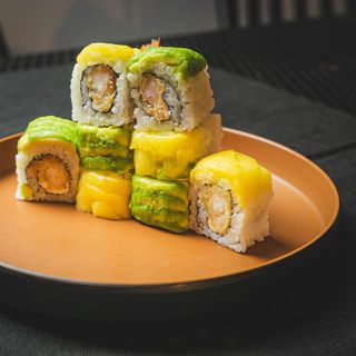 Uramaki mango 