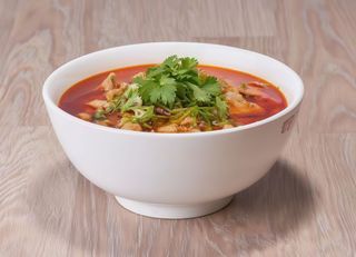 Solomillo en su salsa con verduras de temporada