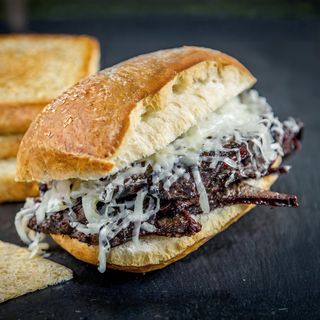 Pane ca meusa maritato