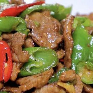 S05 Manzo saltato con peperoni della casa