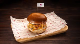 Бургер з подвійною яловичиною та сиром