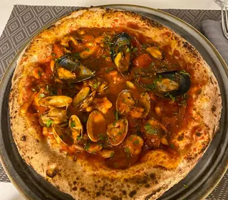 Pizza ai frutti di mare