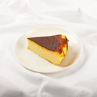 Десерт Чизкейк Баскський