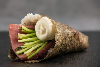 Темакі Тунець