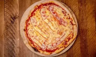 Pizza carbonara