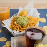 Nachos con Guacamole