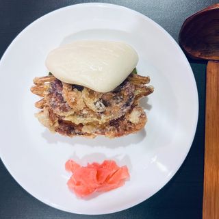 Soft Shell Crab bun 