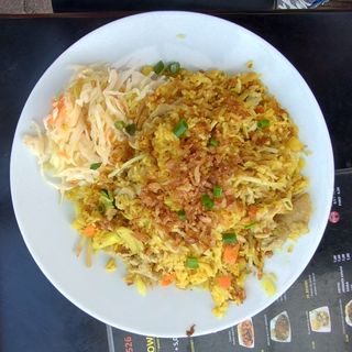 Ryż smażony z kurczakiem