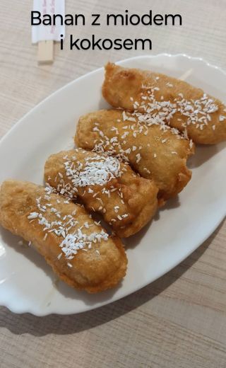 Banan w cieście z miodem i kokosem