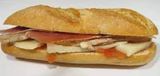 Bocadillo de  lomo queso y tomate 