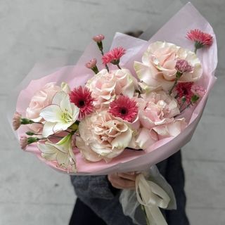 Buchet cu Amarilis, Trandafiri Francezi si Gerbere