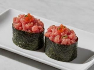 Gunkan De Salmón Picante (2 Uds.)