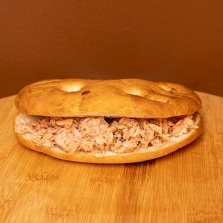 Schiacciata toscana *no glutine* con tonno