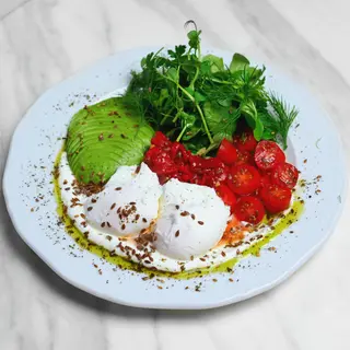 Awokado and labnech delight