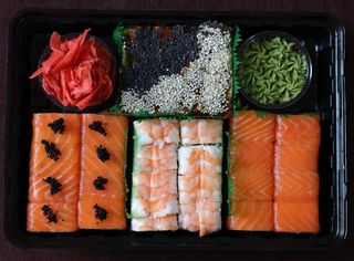 Суші Сет Гурман (1100г)