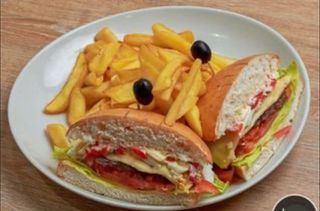 CHIVITO TERNERA AL PAN