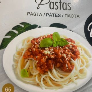 65. Espaguetis Boloñesa