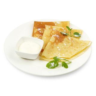 Блинчики со сметаной