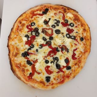 Pizza Griega