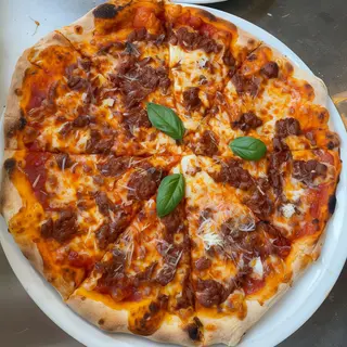 Pizza Boloñesa