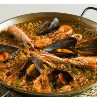 Paella de marisco