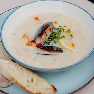 Чаудер  (вершковий з морепродуктами) (300г)