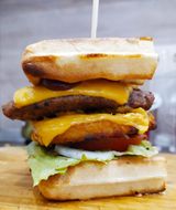 Бургер гофрета телешки (380г)