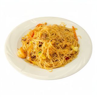 Tallarines fritos con verduras