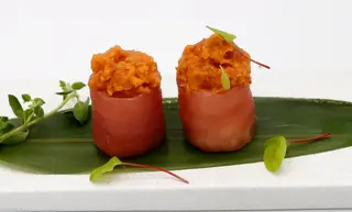 G9.Gunkan maguro spicy