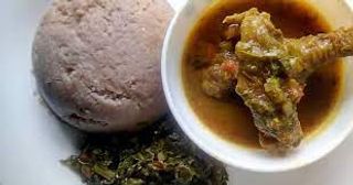 1/2 Kienyeji Chicken & Sima & greens