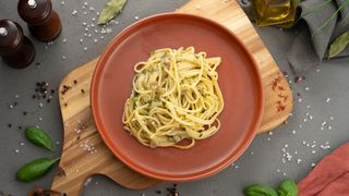 SPAGHETTI  S VONGOLAMA