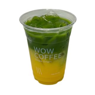 Iced matcha con zumo 