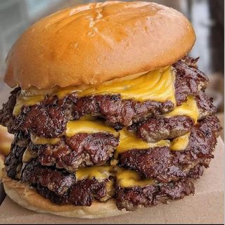 Smash Burger Supreme Triple