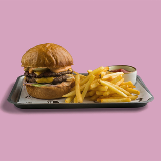 Juneći dupli "smash" burger