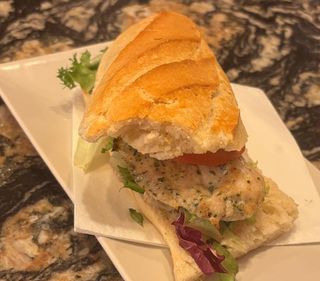 Bocadillo De Pechuga De Pollo