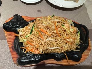 Spaghetti saltati con gamberi alla piastra