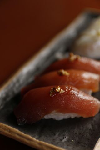 Nigiri De Atún